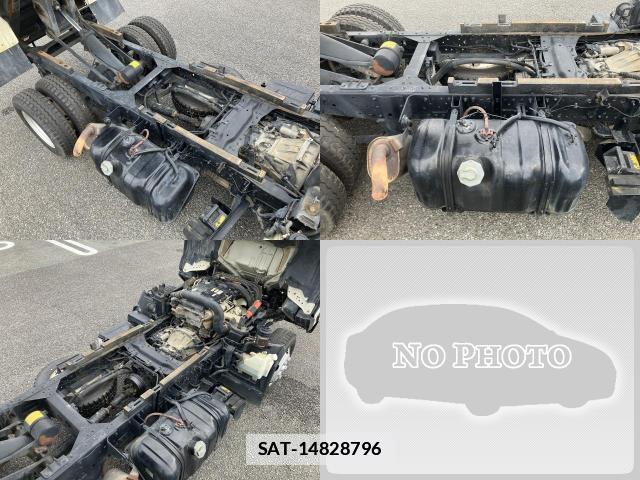 Isuzu ELF TRUCK 2010-09 7820696-11