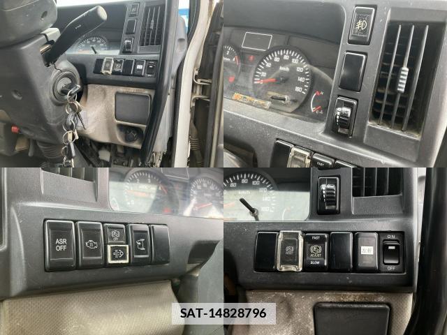 Isuzu ELF TRUCK 2010-09 7820696-3