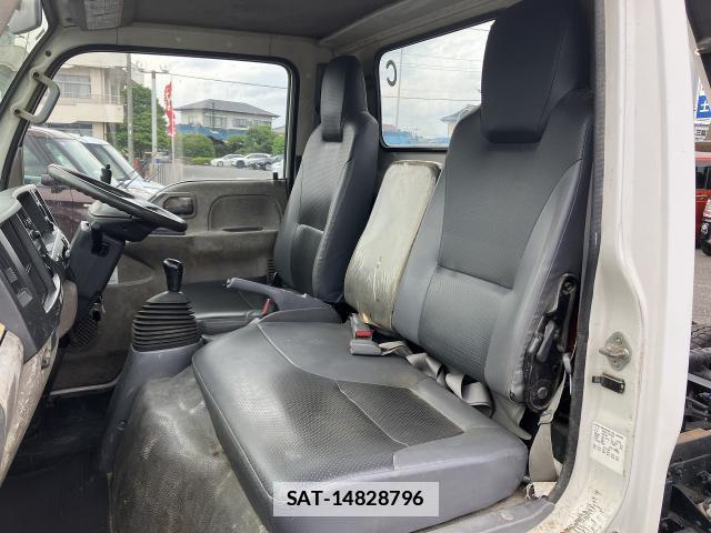 Isuzu ELF TRUCK 2010-09 7820696-9