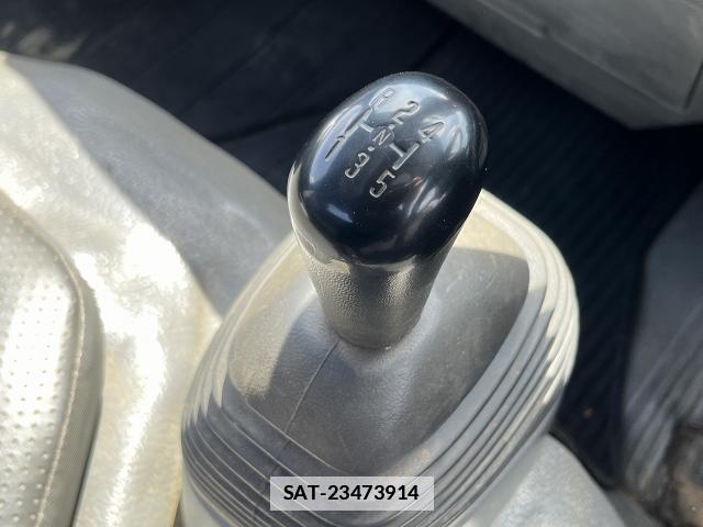 Isuzu ELF TRUCK 2014-02 7820701-5