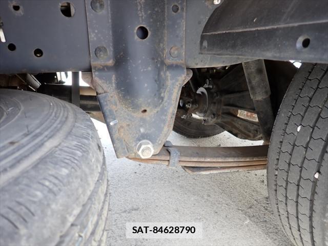 Isuzu ELF TRUCK 2018-10 7822804-15