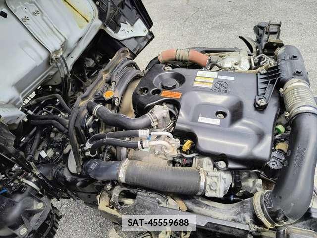 Isuzu ELF TRUCK 2015-03 7822817-14