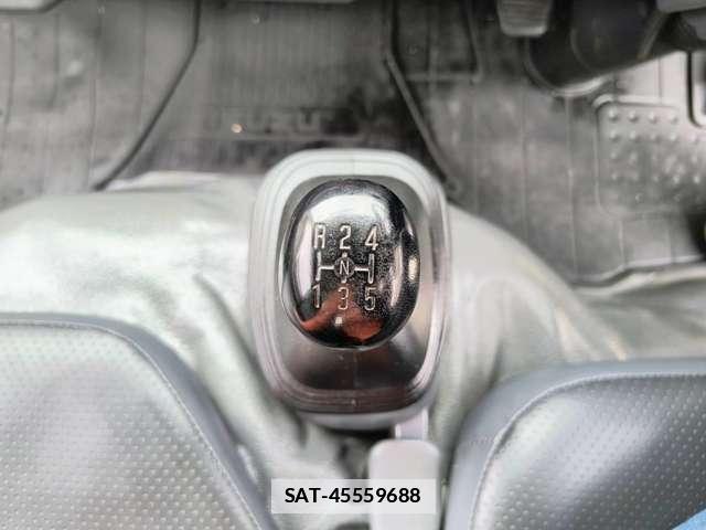 Isuzu ELF TRUCK 2015-03 7822817-16