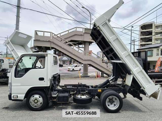 Isuzu ELF TRUCK 2015-03 7822817-4