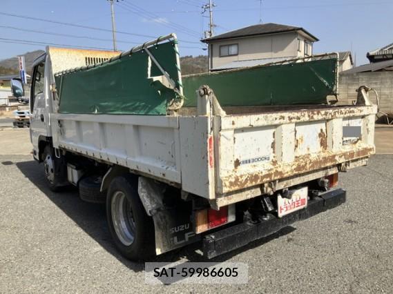 Isuzu ELF TRUCK 2016 7823187-10