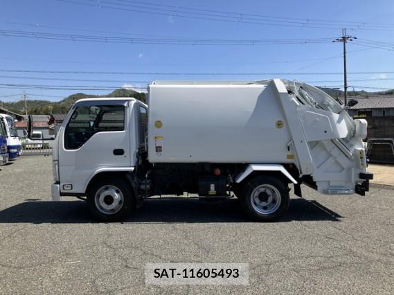 Isuzu ELF TRUCK 2015 7823188-11
