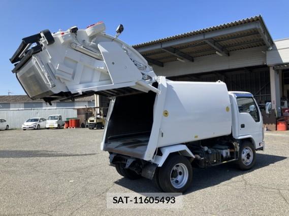 Isuzu ELF TRUCK 2015 7823188-2
