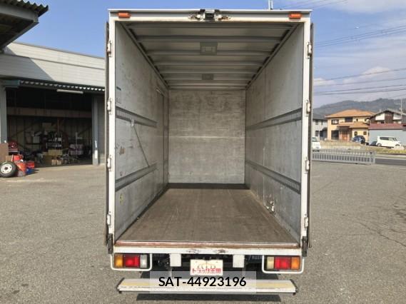 Isuzu ELF TRUCK 2013 7823195-4