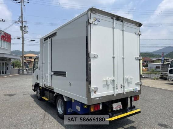 Isuzu ELF TRUCK 2018 7823197-10