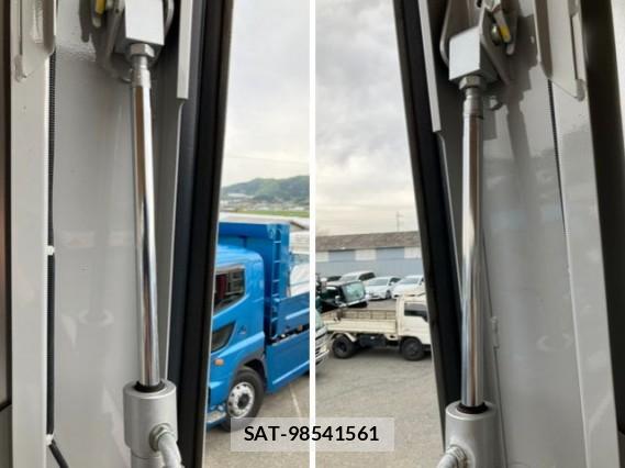 Isuzu ELF TRUCK 2019 7823198-18