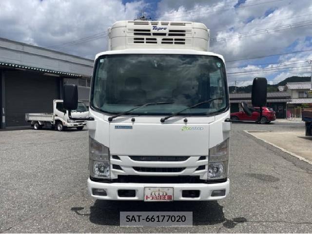Isuzu ELF TRUCK 2017 7823200-14