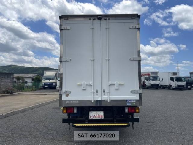 Isuzu ELF TRUCK 2017 7823200-16