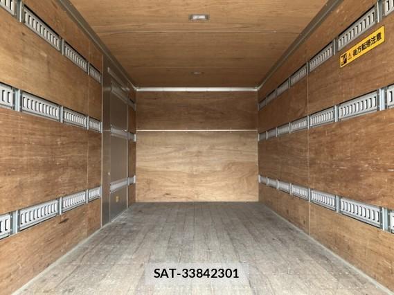 Isuzu ELF TRUCK 2023 7823201-5