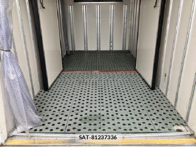 Isuzu ELF TRUCK 2018 7823208-2