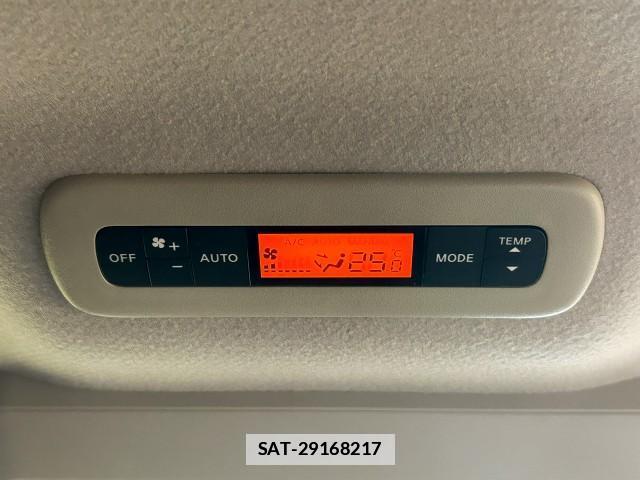 Nissan ELGRAND 2014-05 7812093-14