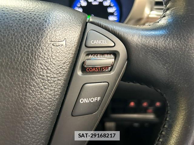 Nissan ELGRAND 2014-05 7812093-16