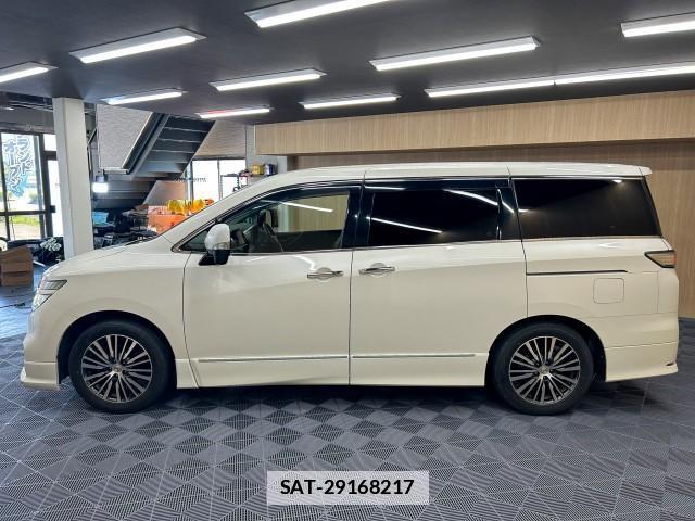 Nissan ELGRAND 2014-05 7812093-3