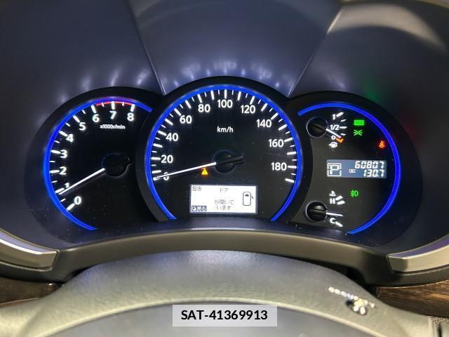 Nissan ELGRAND 2011-12 7812115-10