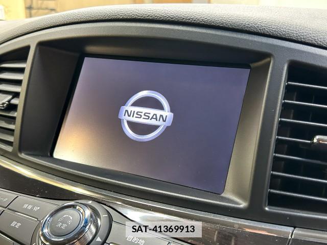 Nissan ELGRAND 2011-12 7812115-11