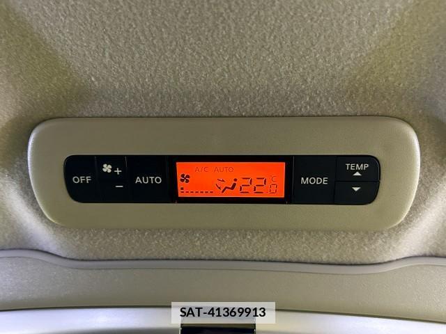 Nissan ELGRAND 2011-12 7812115-19