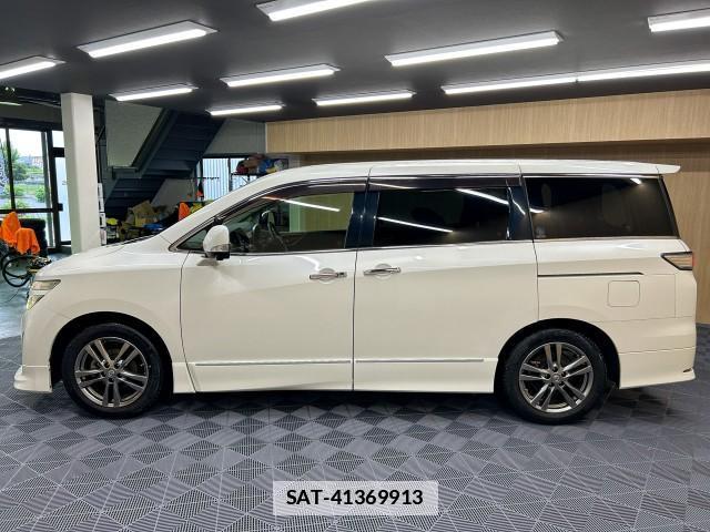 Nissan ELGRAND 2011-12 7812115-3