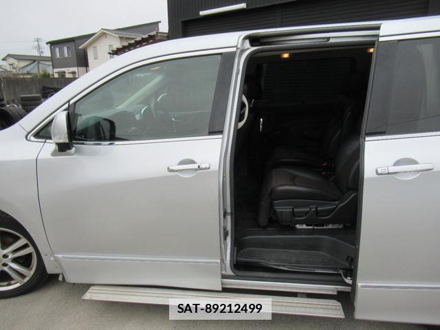 Nissan ELGRAND 2012-01 7812576-14