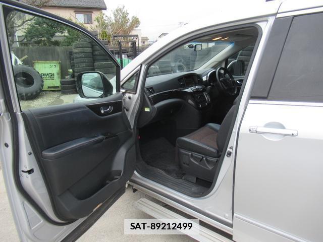 Nissan ELGRAND 2012-01 7812576-4