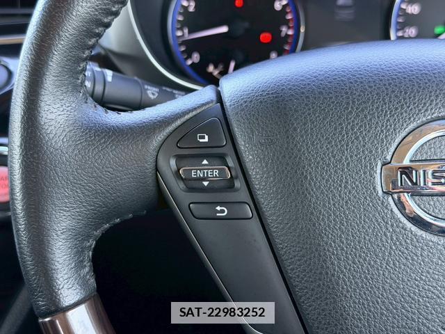 Nissan ELGRAND 2015-06 7816223-13