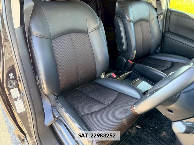 Nissan ELGRAND 2015-06 7816223-2