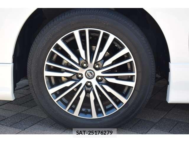 Nissan ELGRAND 2021-02 7816371-19