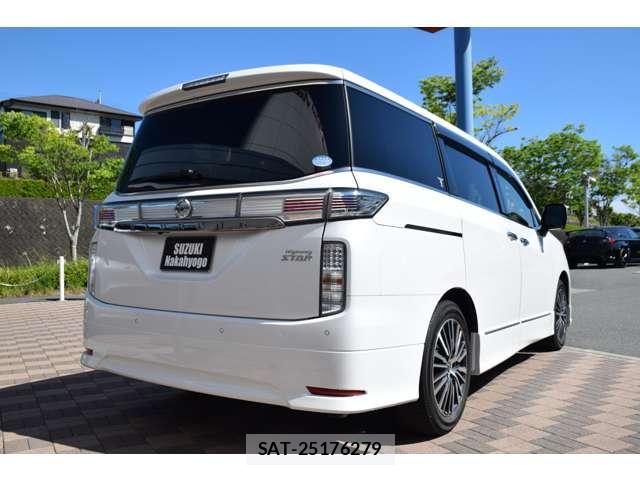 Nissan ELGRAND 2021-02 7816371-9