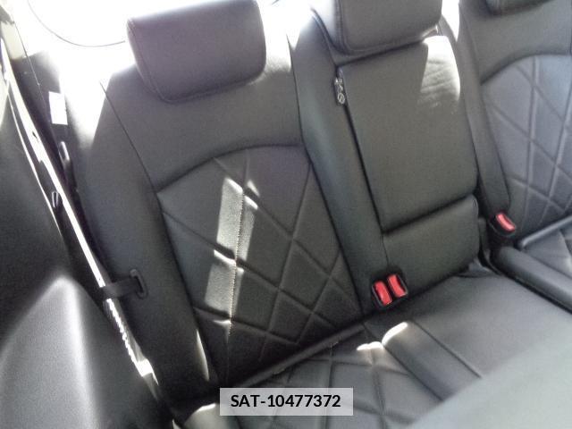 Nissan ELGRAND 2016-03 7817117-14