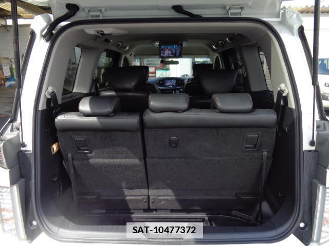 Nissan ELGRAND 2016-03 7817117-15