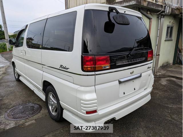Nissan ELGRAND 2000-05 7818854-1
