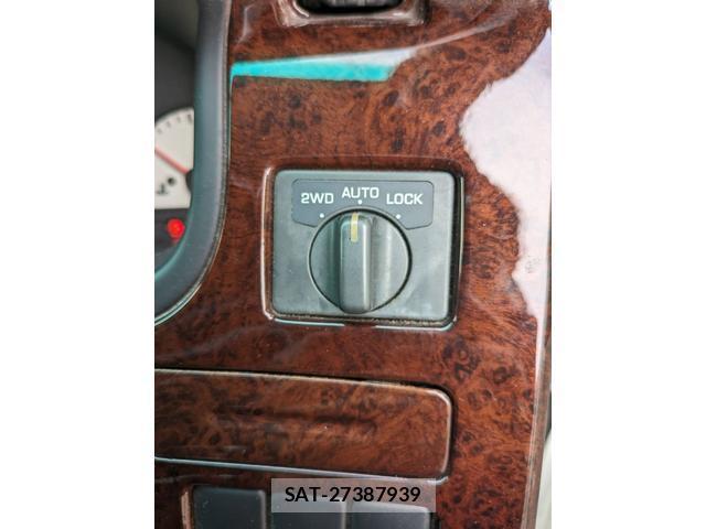 Nissan ELGRAND 2000-05 7818854-4