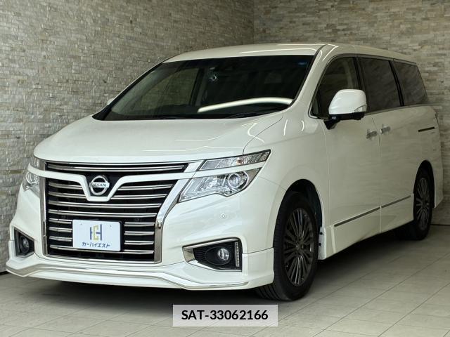 Nissan ELGRAND 2019-03 7818932-0