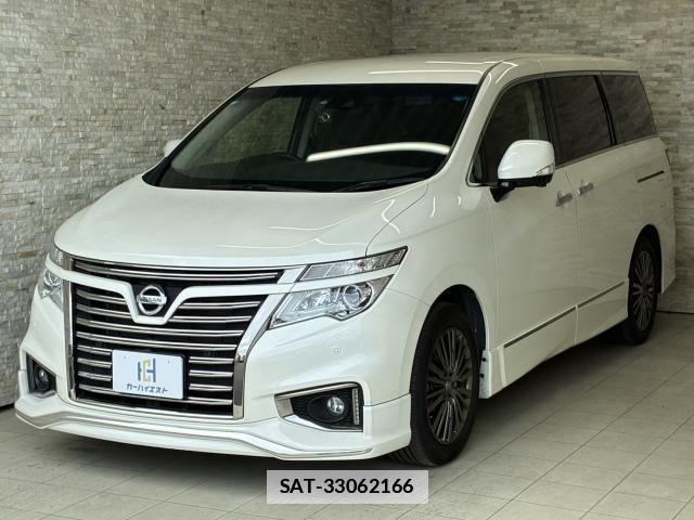 Nissan ELGRAND 2019-03 7818932-1