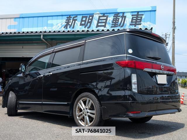 Nissan ELGRAND 2011-03 7819050-12