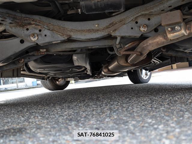 Nissan ELGRAND 2011-03 7819050-16