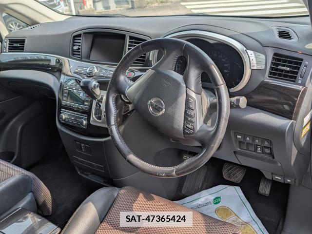 Nissan ELGRAND 2010-08 7819068-2