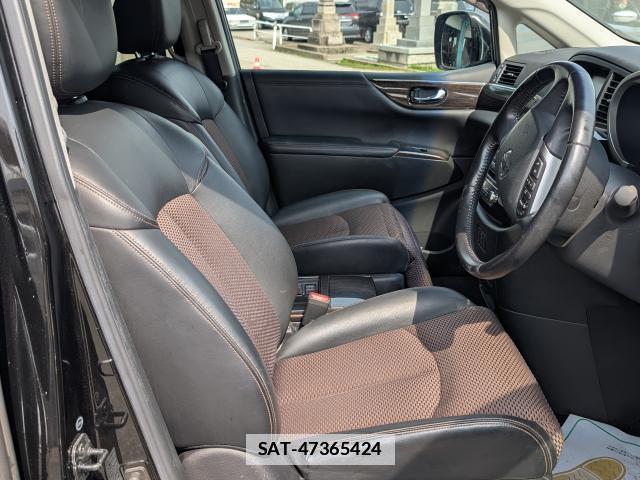 Nissan ELGRAND 2010-08 7819068-5