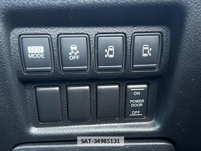 Nissan ELGRAND 2010-12 7819110-7