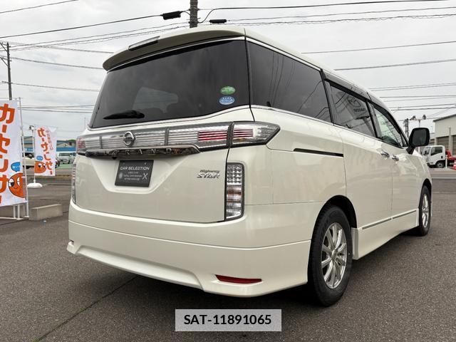 Nissan ELGRAND 2014-03 7819130-4