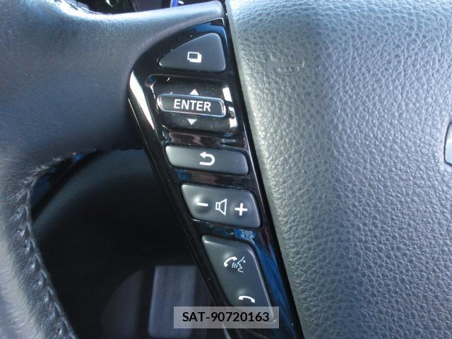 Nissan ELGRAND 2021-07 7820512-13