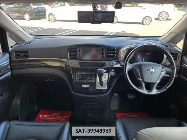 Nissan ELGRAND 2016-10 7820607-1
