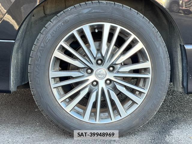 Nissan ELGRAND 2016-10 7820607-9