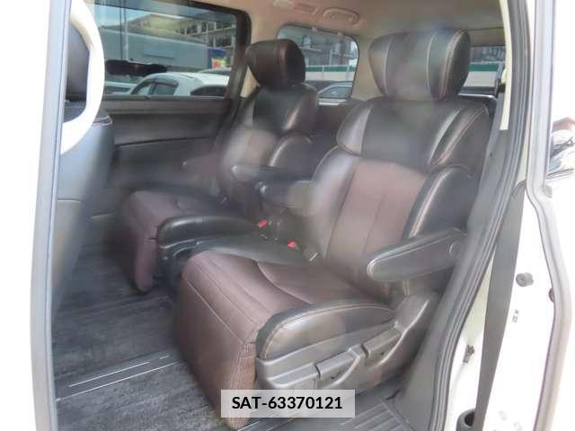Nissan ELGRAND 2014-07 7820802-10