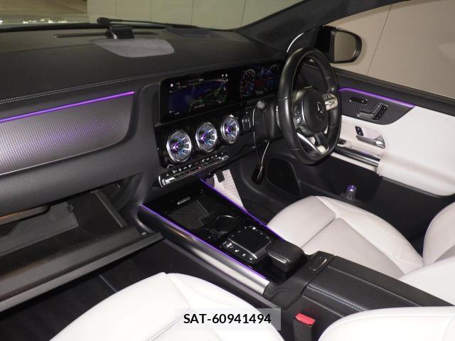 Mercedes Benz EQA 2021-05 7815105-2