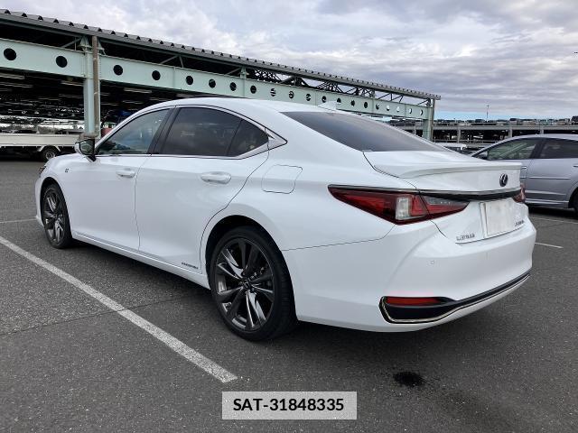 Lexus ES 2019-10 7817952-1