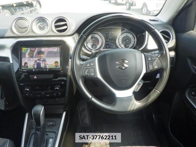 Suzuki ESCUDO 2021-06 7815053-2